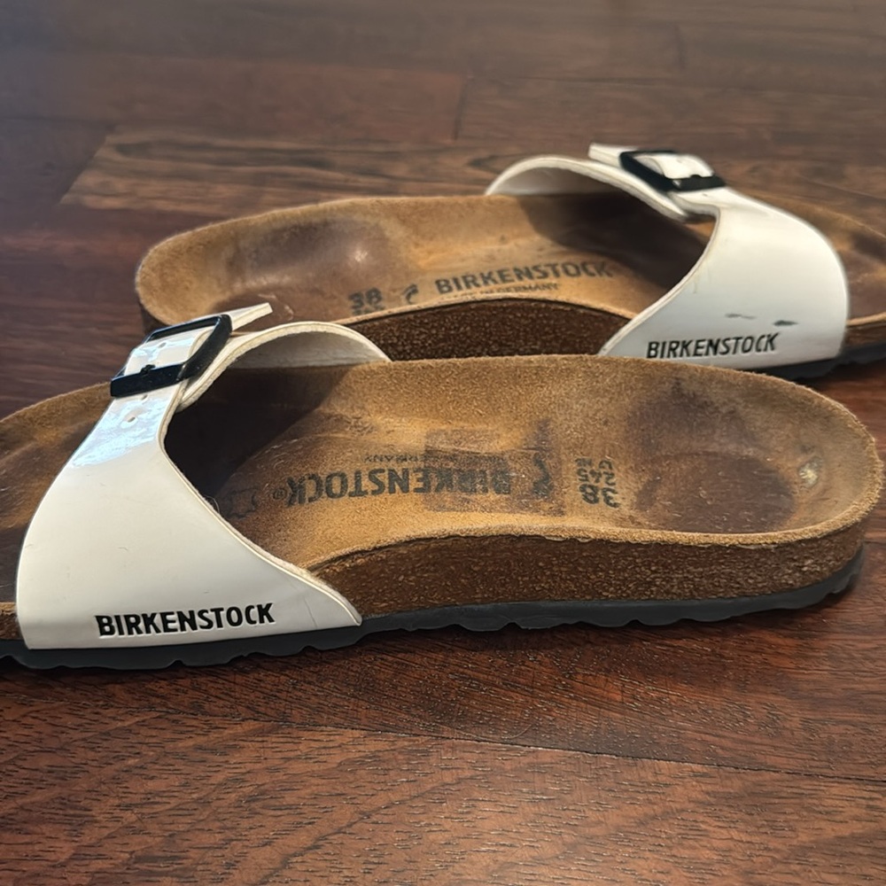 Birkenstock Women’s White Sandals - Picture 4 of 6